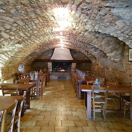 Auberge Du Chanet Hures-la-Parade Exterior foto