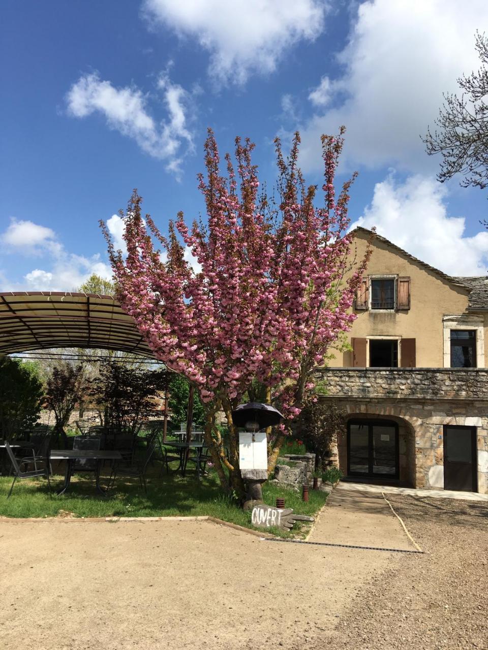 Auberge Du Chanet Hures-la-Parade Exterior foto